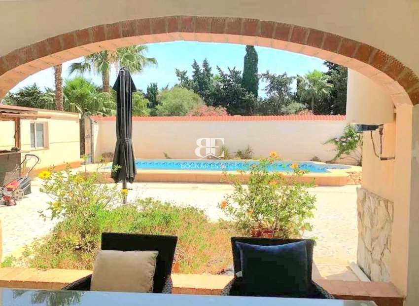 Wiederverkauf - Country House -
Los Alcazares