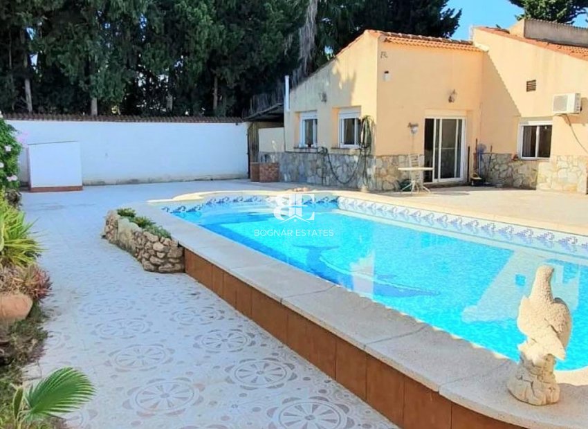 Wiederverkauf - Country House -
Los Alcazares