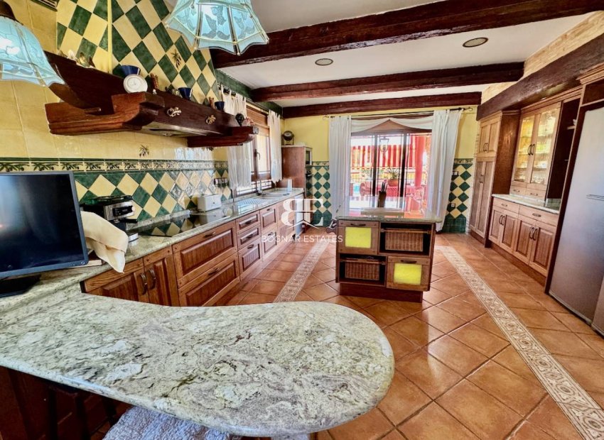 Wiederverkauf - Country House -
Los Montesinos