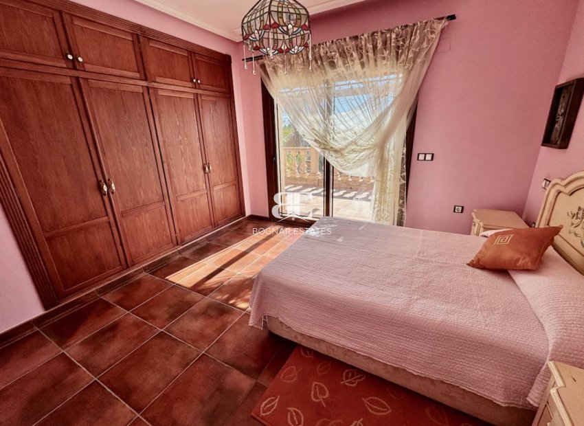 Wiederverkauf - Country House -
Los Montesinos