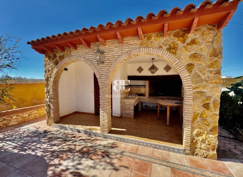 Wiederverkauf - Country House -
Los Montesinos