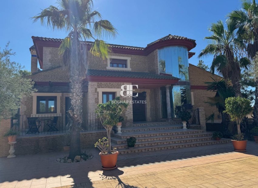 Wiederverkauf - Country House -
Los Montesinos