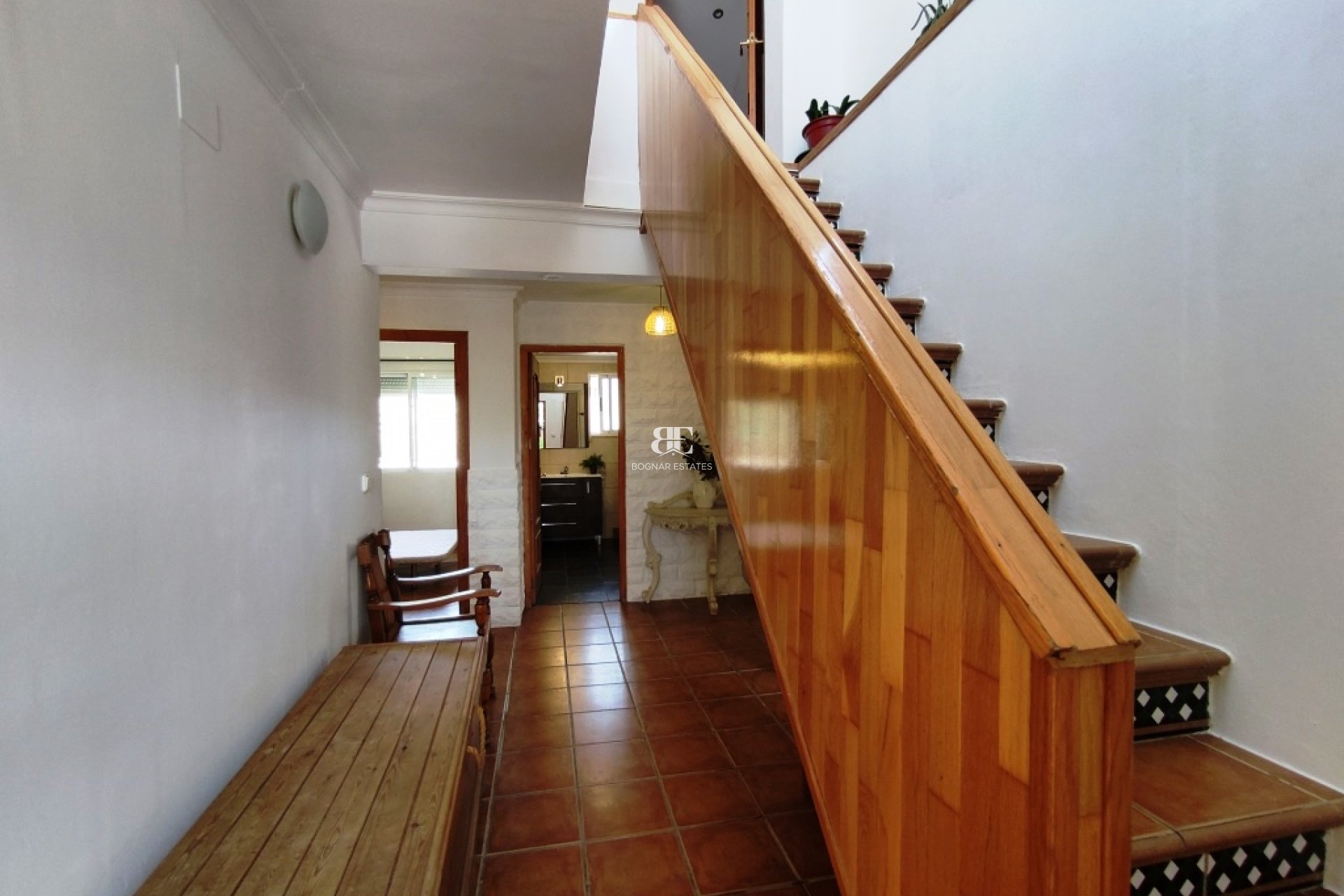 Wiederverkauf - Country House -
Millena