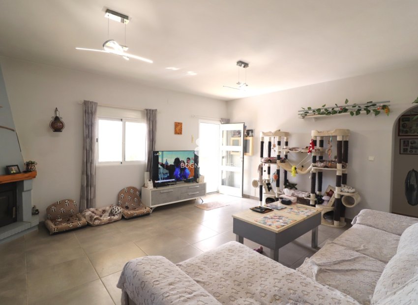 Wiederverkauf - Country House -
Orihuela - La Campaneta