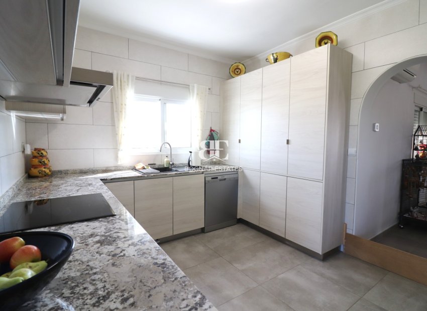 Wiederverkauf - Country House -
Orihuela - La Campaneta