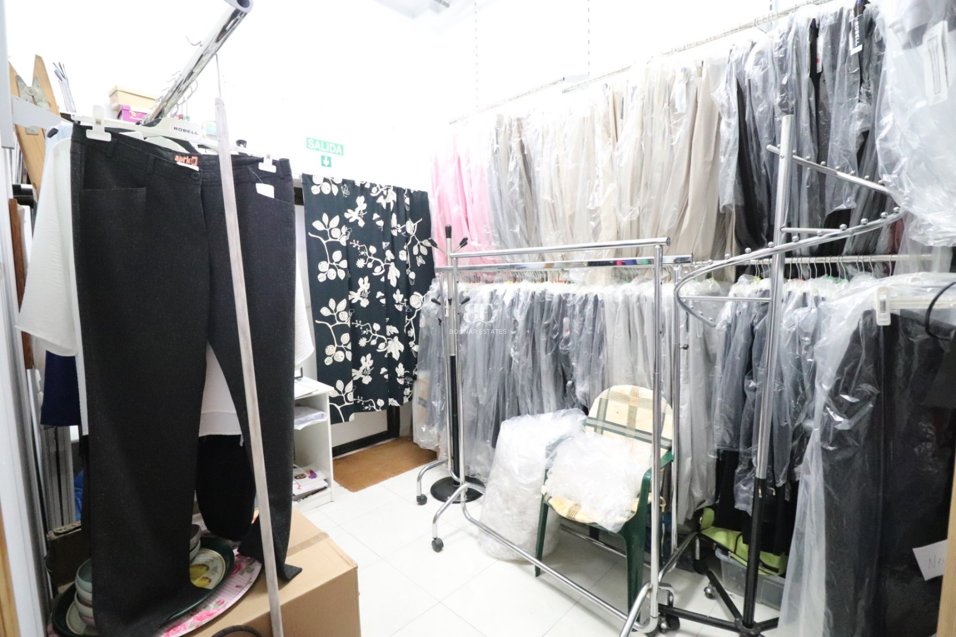 Wiederverkauf - Kommerziell -
Algorfa - La finca Golf