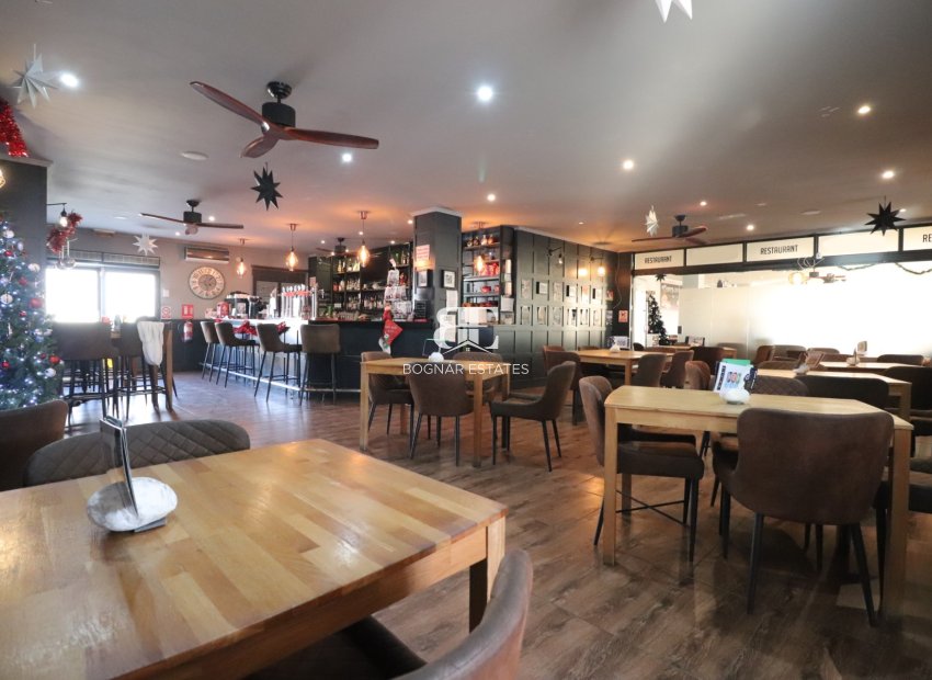 Wiederverkauf - Kommerziell -
Ciudad Quesada - Doña Pepa