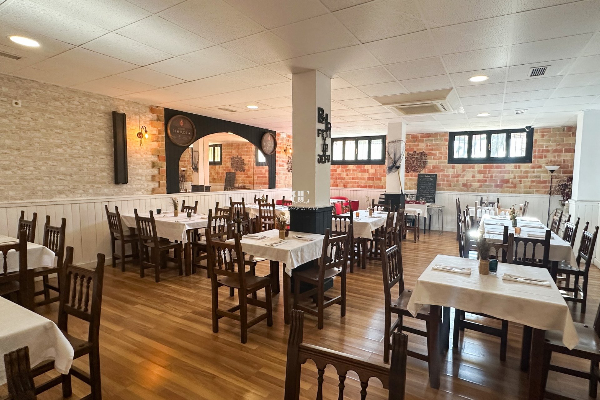 Wiederverkauf - Kommerziell -
Torrevieja - Nueva Torrevieja