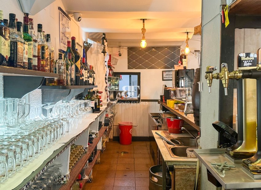 Wiederverkauf - Kommerziell -
Torrevieja - Nueva Torrevieja