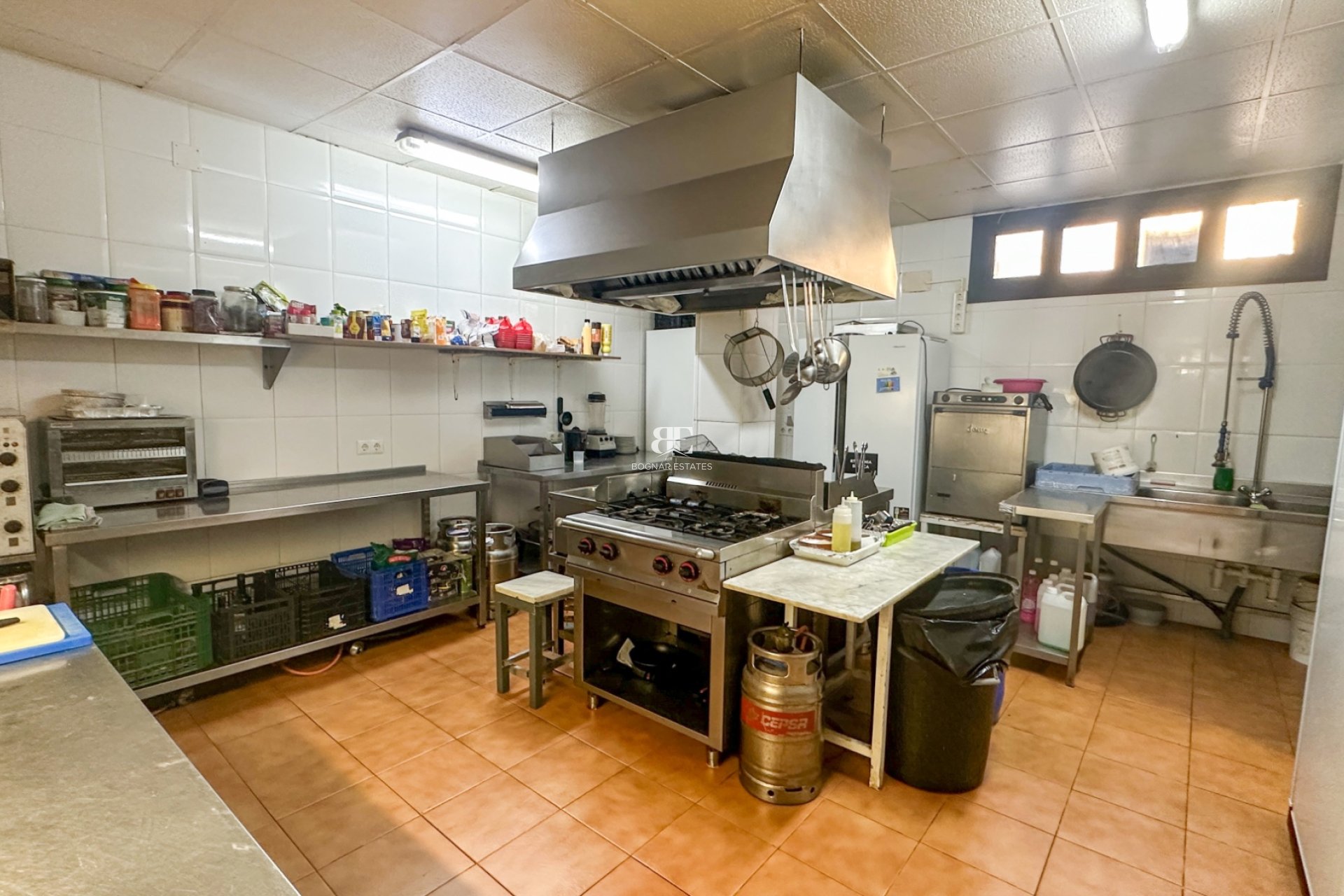 Wiederverkauf - Kommerziell -
Torrevieja - Nueva Torrevieja