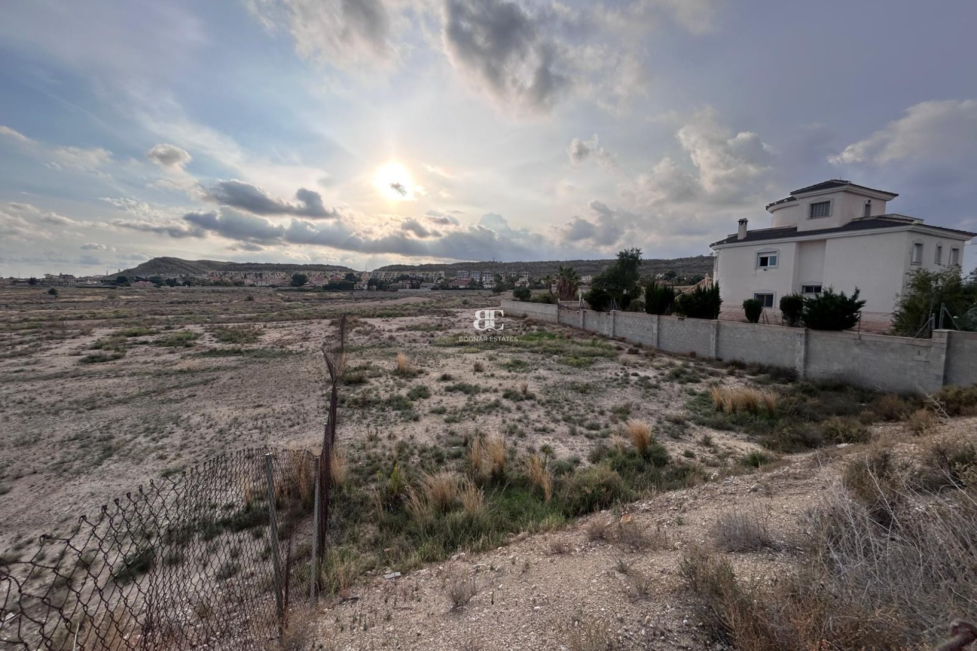 Wiederverkauf - Land -
mutxamel