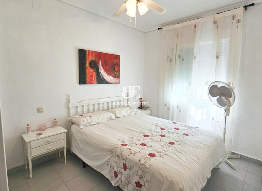 Wiederverkauf - Stadthaus -
Los Alcazares