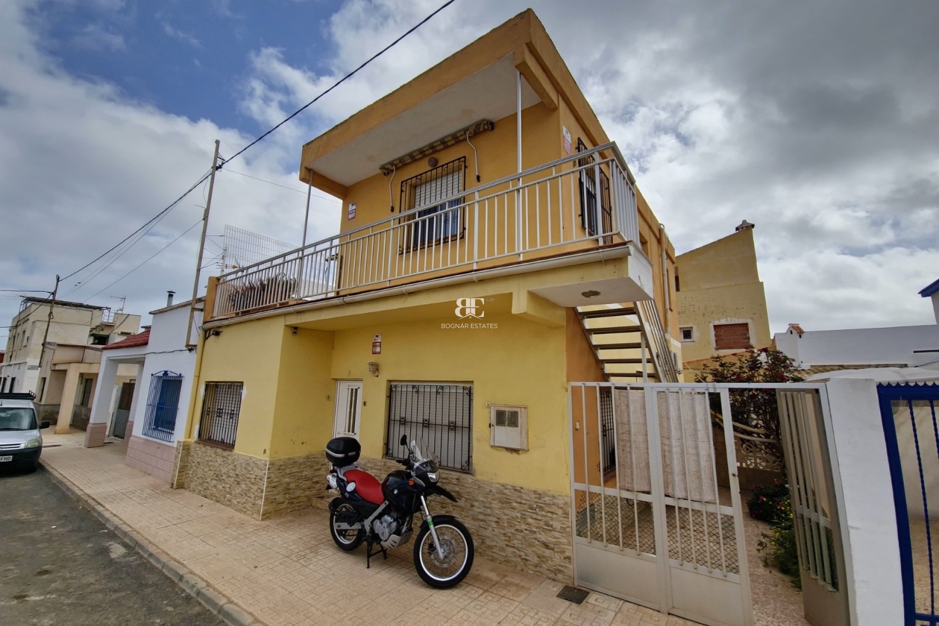 Wiederverkauf - Stadthaus -
Los Nietos - Playa
