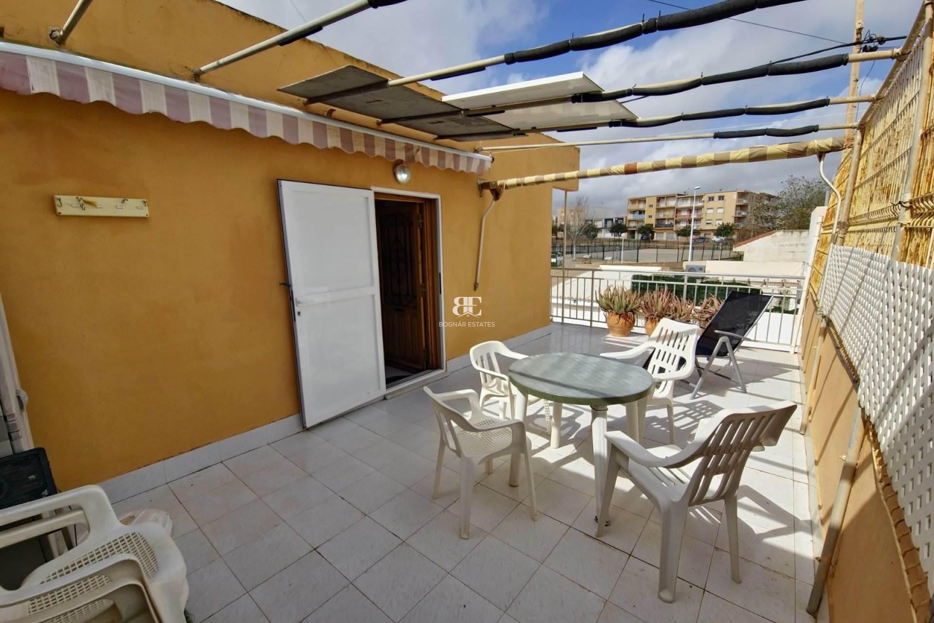 Wiederverkauf - Stadthaus -
Los Nietos - Playa
