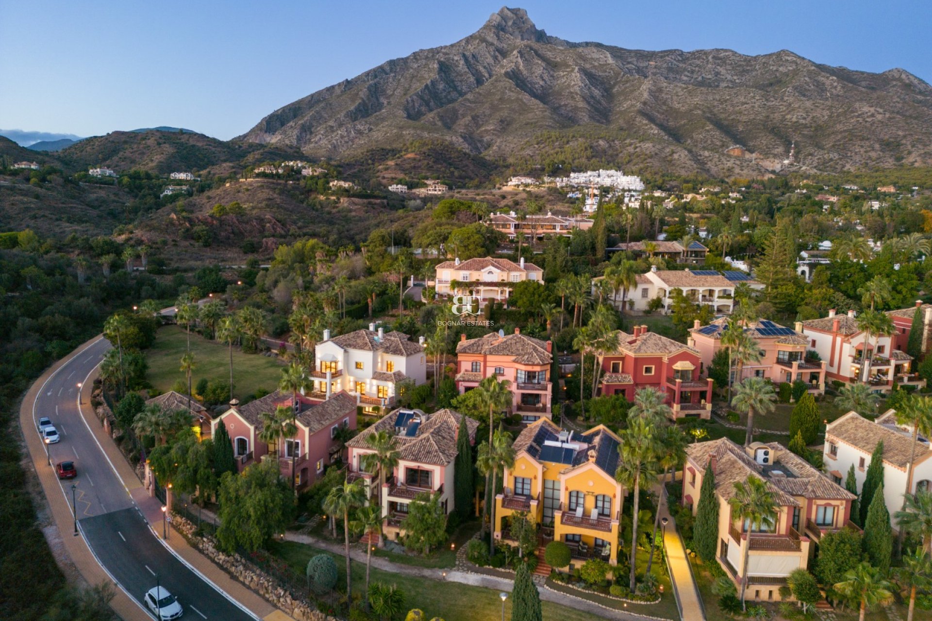 Wiederverkauf - Stadthaus -
Marbella - Golden Mile