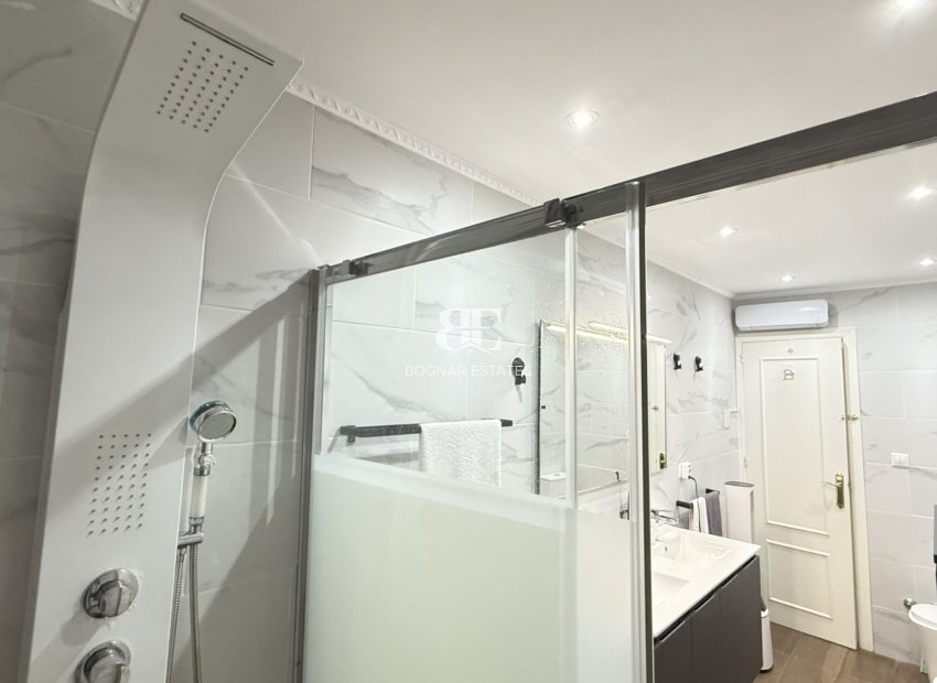 Wiederverkauf - Stadthaus -
Orihuela Costa - La Zenia