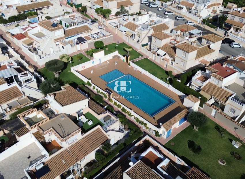 Wiederverkauf - Stadthaus -
Orihuela Costa - Los Altos