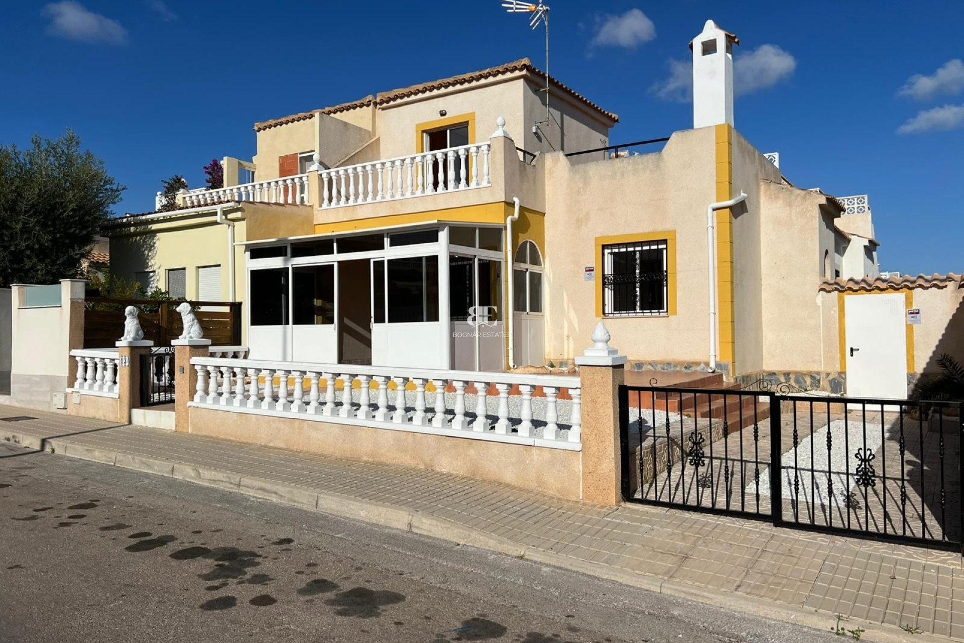 Wiederverkauf - Stadthaus -
Orihuela Costa - Punta Prima