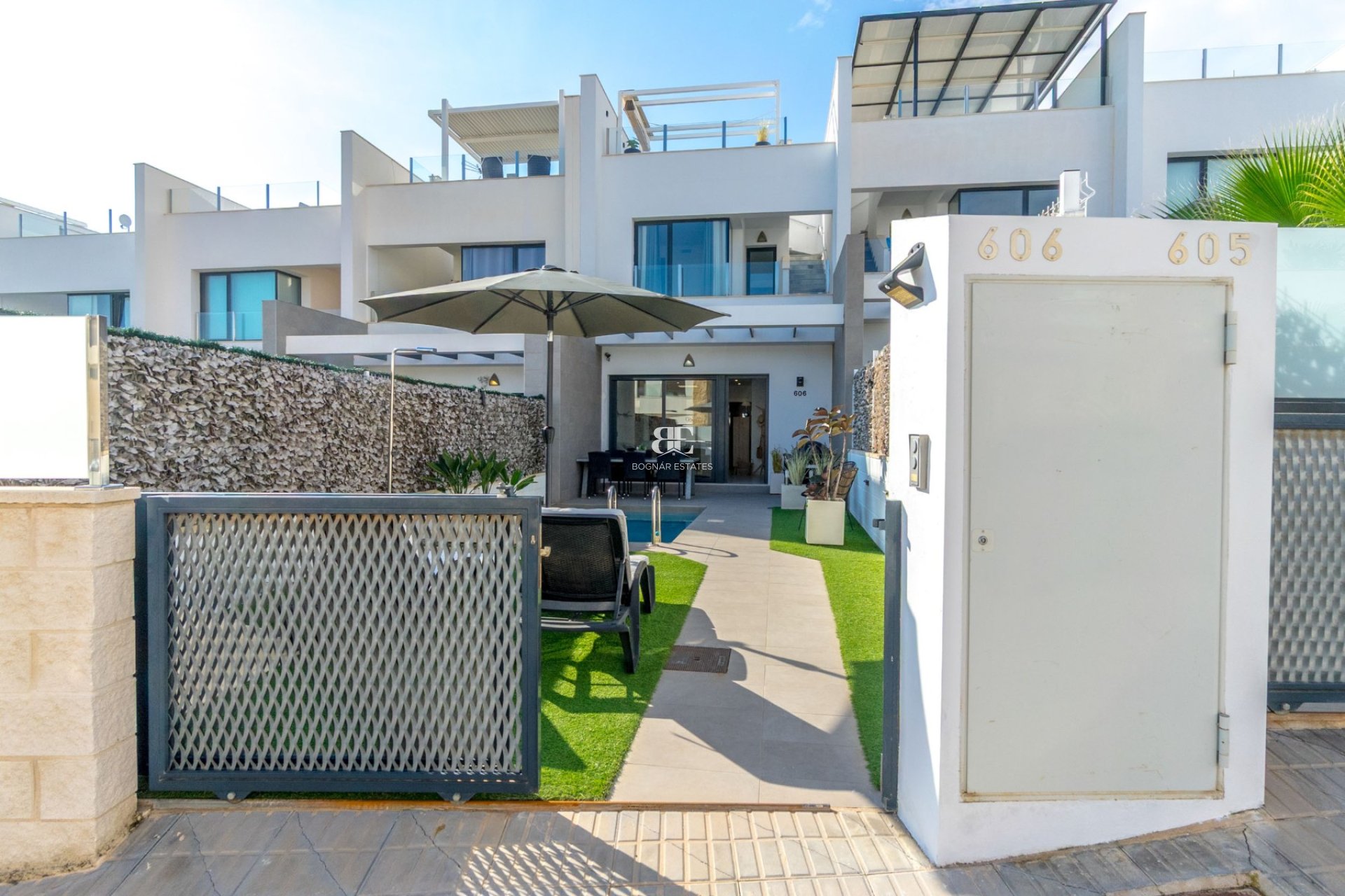 Wiederverkauf - Stadthaus -
Orihuela Costa - Villamartín