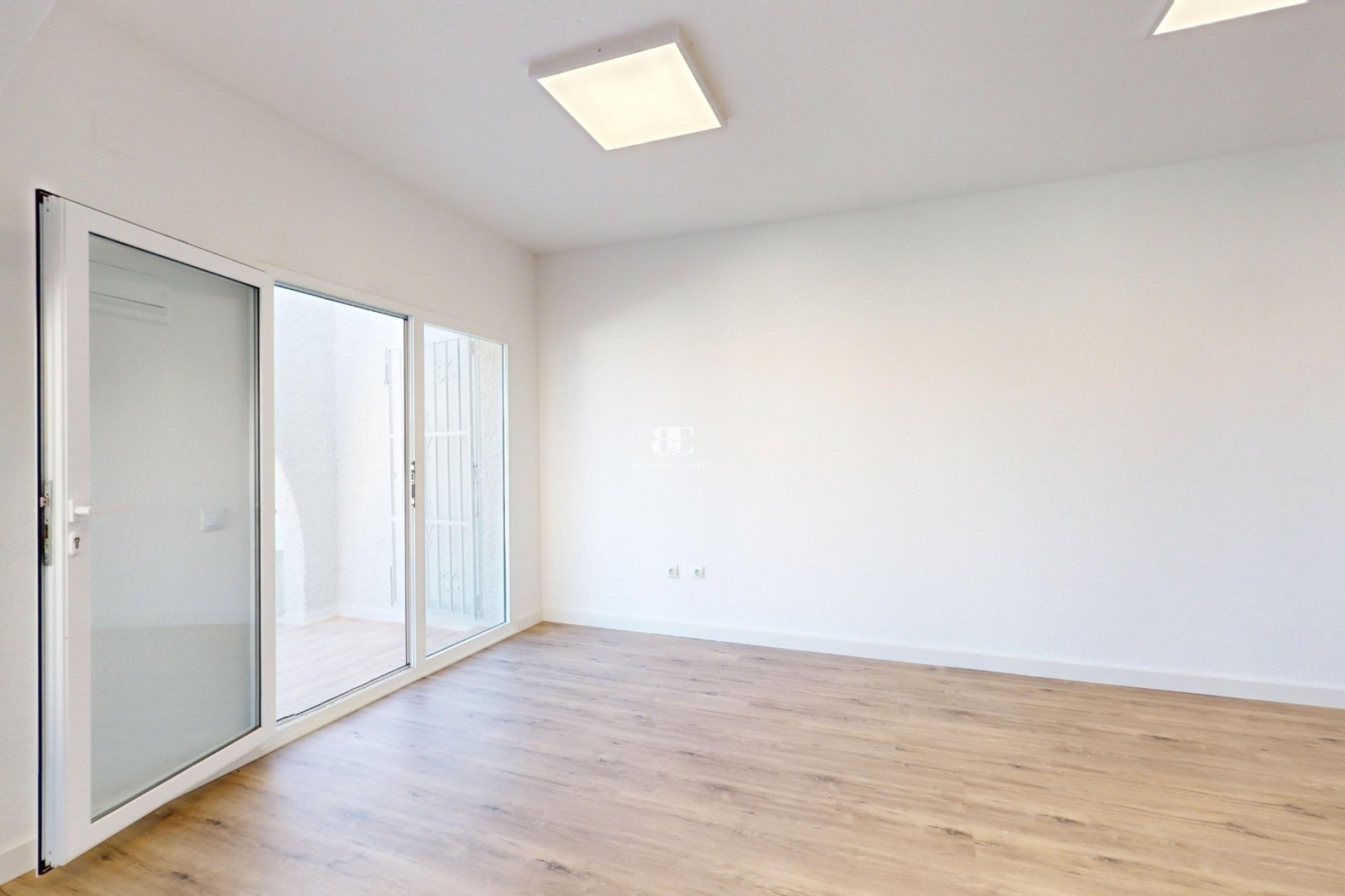 Wiederverkauf - Stadthaus -
Orihuela Costa - Villamartín