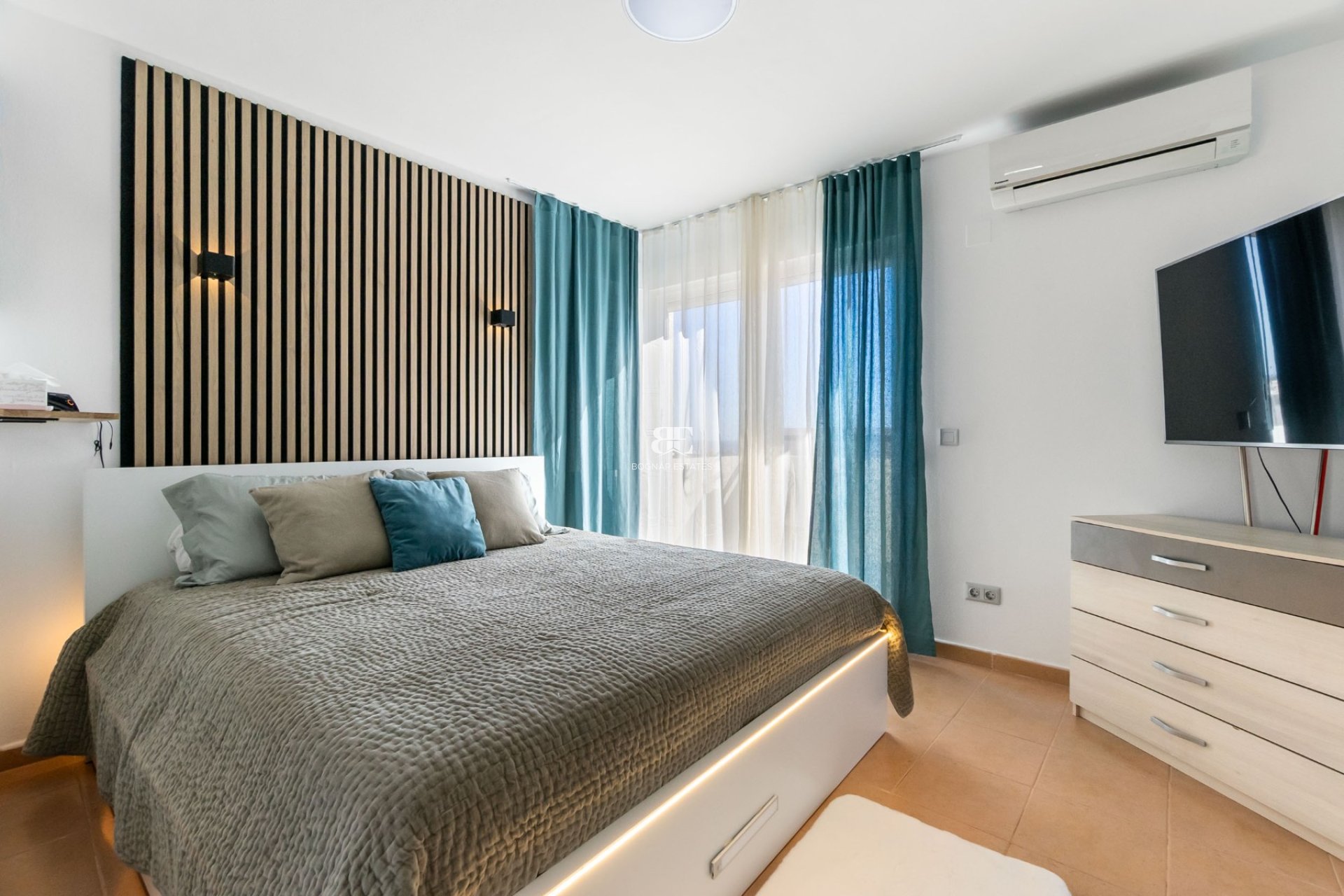 Wiederverkauf - Stadthaus -
Orihuela Costa - Villamartín