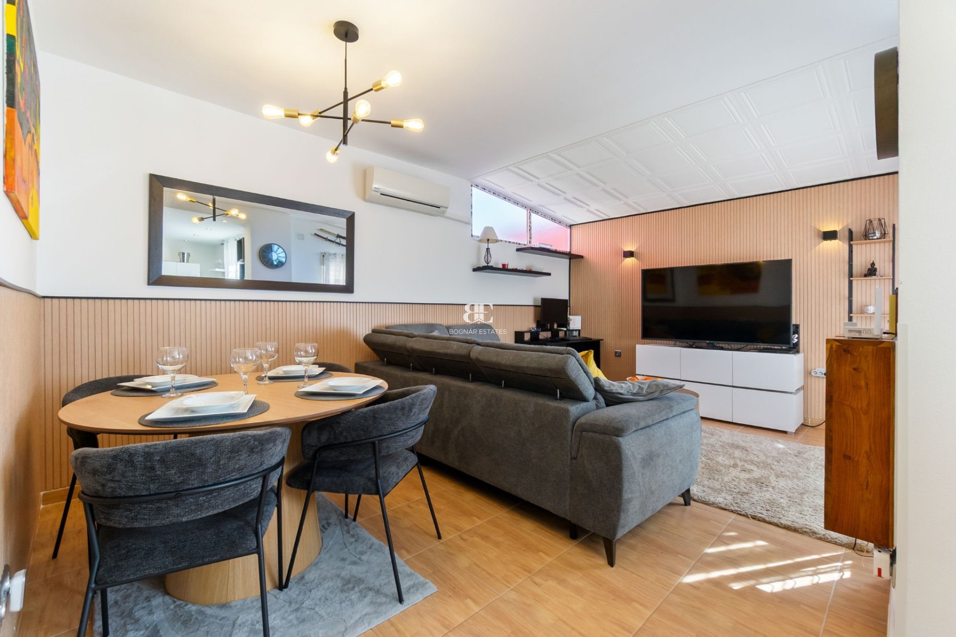 Wiederverkauf - Stadthaus -
Orihuela Costa - Villamartín