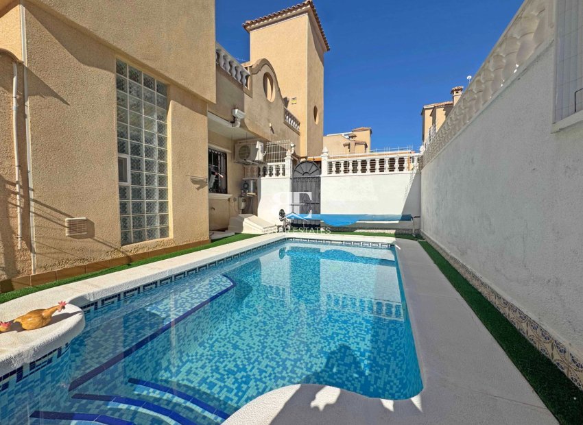 Wiederverkauf - Stadthaus -
Orihuela Costa - Villamartín