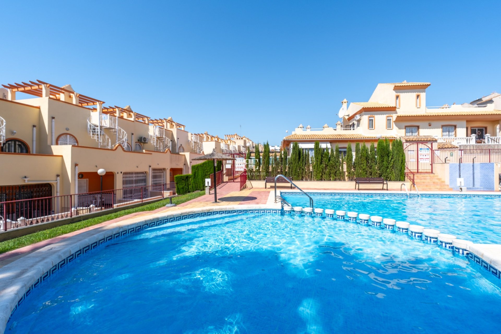 Wiederverkauf - Stadthaus -
Orihuela Costa - Villamartín