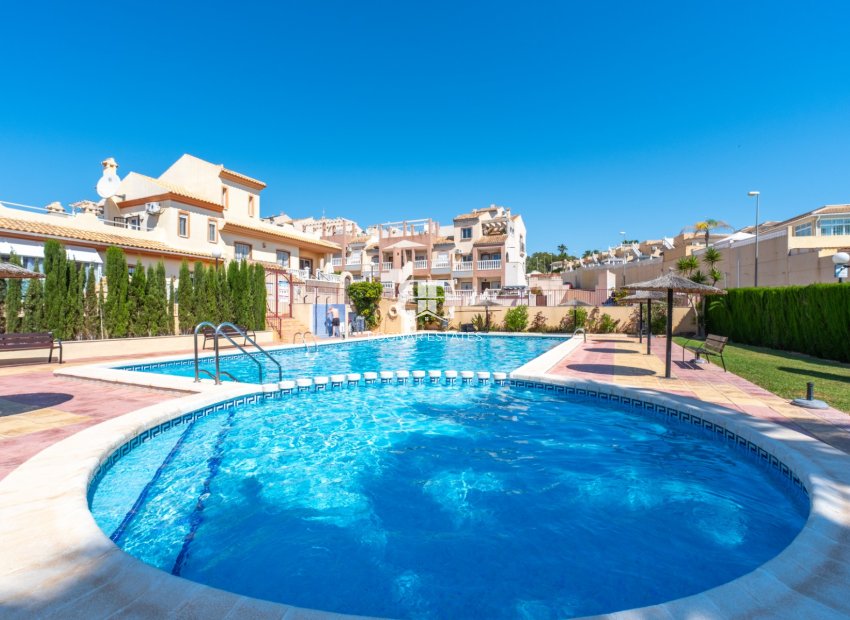Wiederverkauf - Stadthaus -
Orihuela Costa - Villamartín