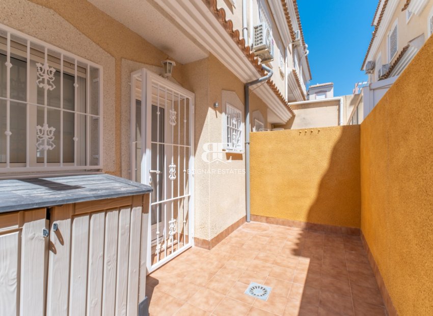 Wiederverkauf - Stadthaus -
Orihuela Costa - Villamartín