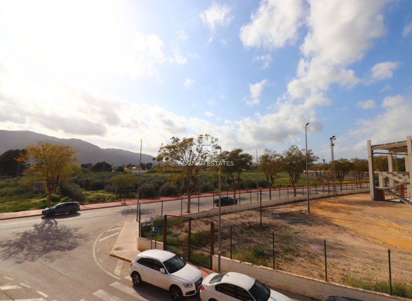 Wiederverkauf - Stadthaus -
Redován - Redovan - Town