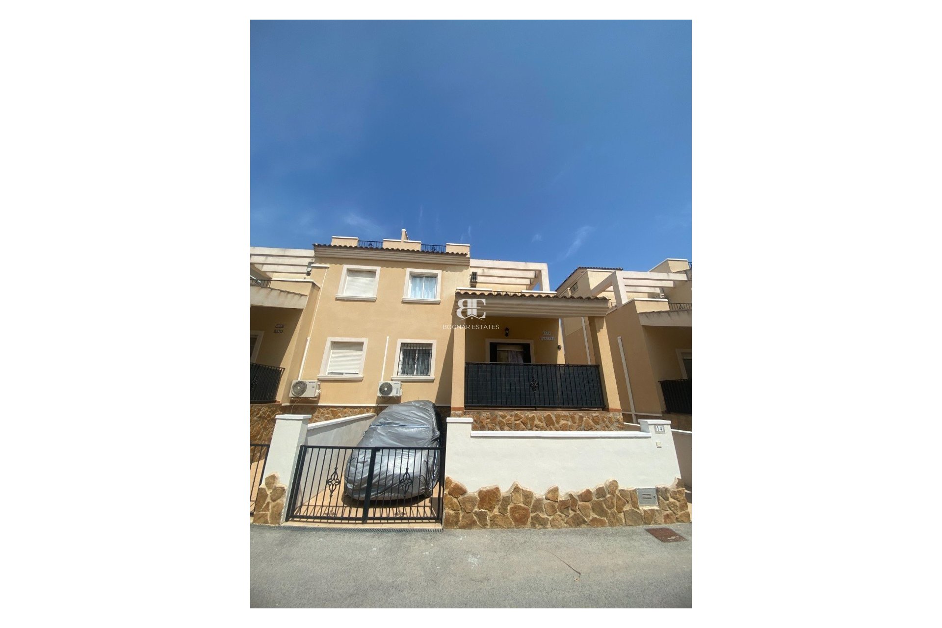 Wiederverkauf - Stadthaus -
San Miguel de Salinas