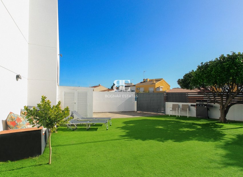 Wiederverkauf - Stadthaus -
Torrevieja - Aguas Nuevas