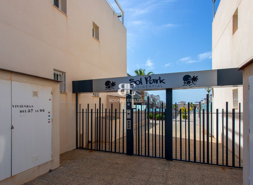 Wiederverkauf - Stadthaus -
Torrevieja - Aguas Nuevas