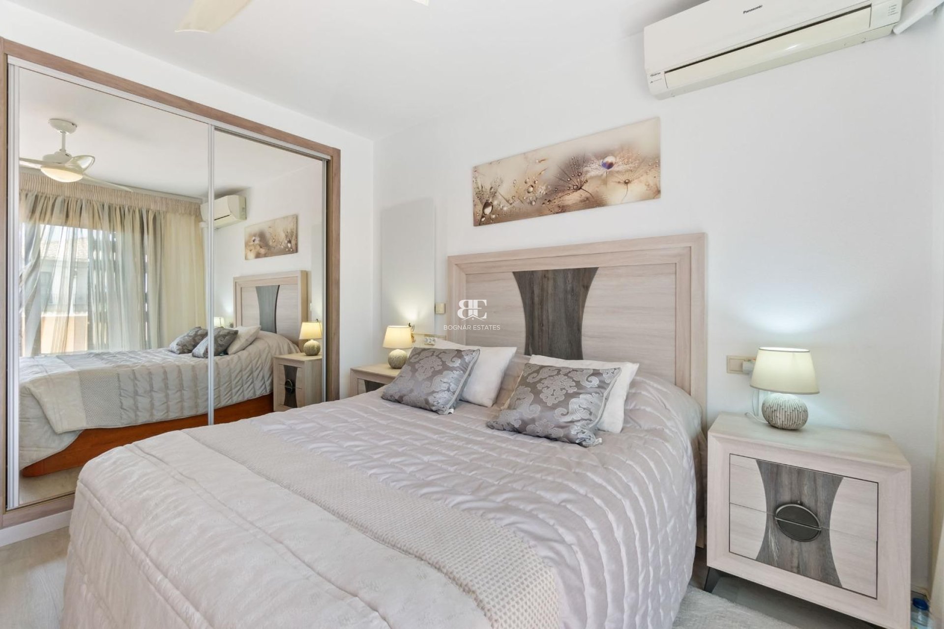 Wiederverkauf - Stadthaus -
Torrevieja - Aguas Nuevas