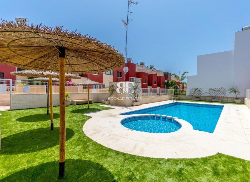 Wiederverkauf - Stadthaus -
Torrevieja - Aguas Nuevas