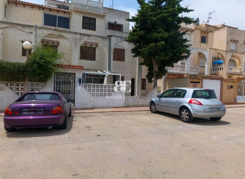 Wiederverkauf - Stadthaus -
Torrevieja - Calas blanca