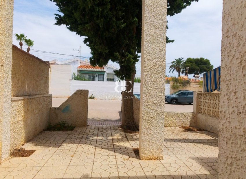 Wiederverkauf - Stadthaus -
Torrevieja - Calas blanca