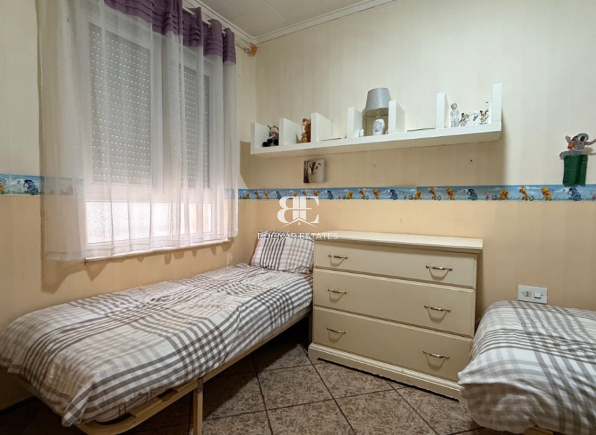 Wiederverkauf - Stadthaus -
Torrevieja - Costa Blanca