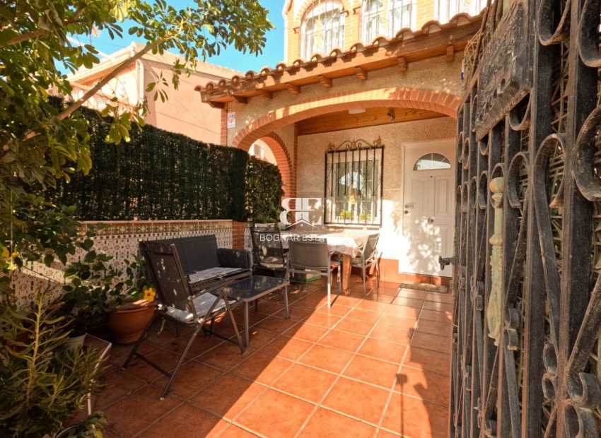 Wiederverkauf - Stadthaus -
Torrevieja - El Acequión - Los Náufragos