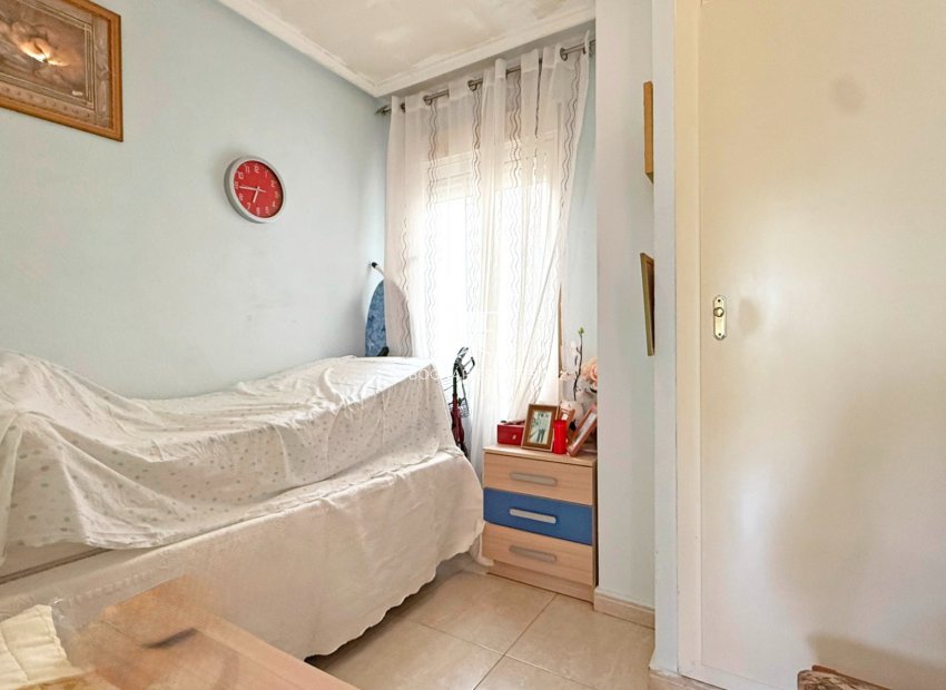 Wiederverkauf - Stadthaus -
Torrevieja - La Siesta