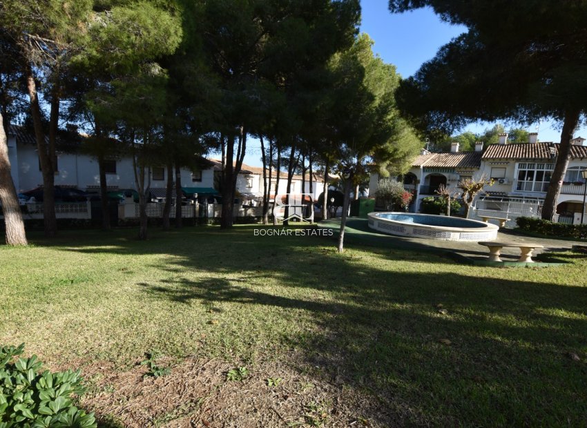 Wiederverkauf - Stadthaus -
Torrevieja - Lago Jardin
