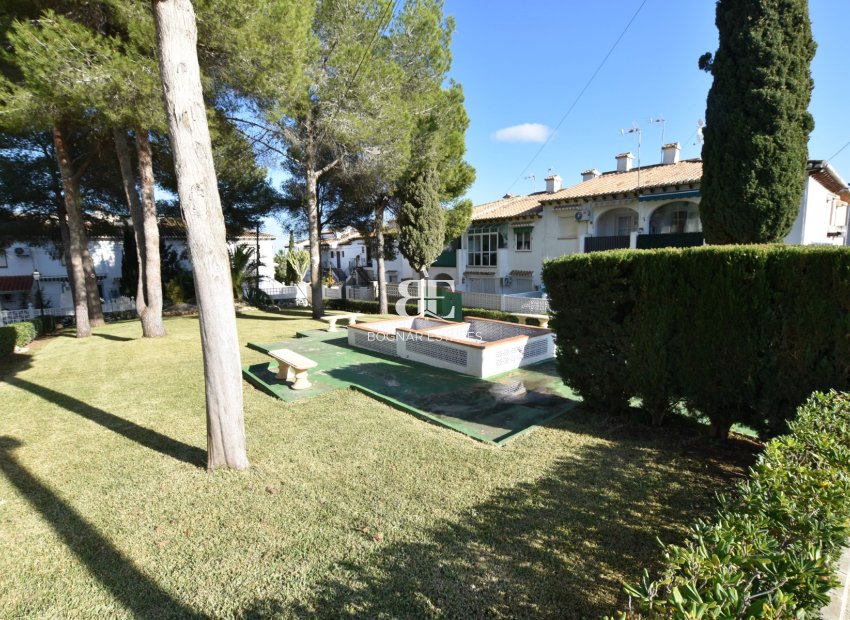 Wiederverkauf - Stadthaus -
Torrevieja - Lago Jardin