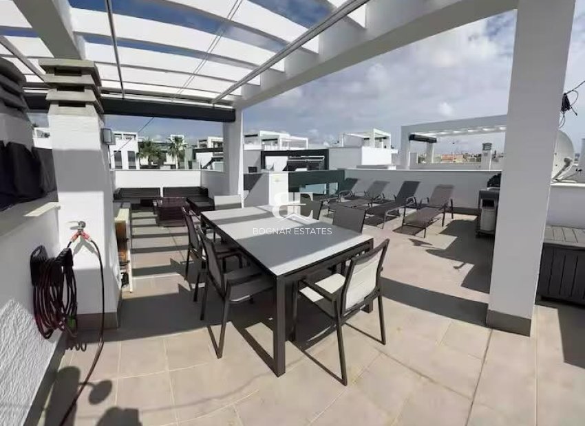 Wiederverkauf - Stadthaus -
Torrevieja - Punta Prima
