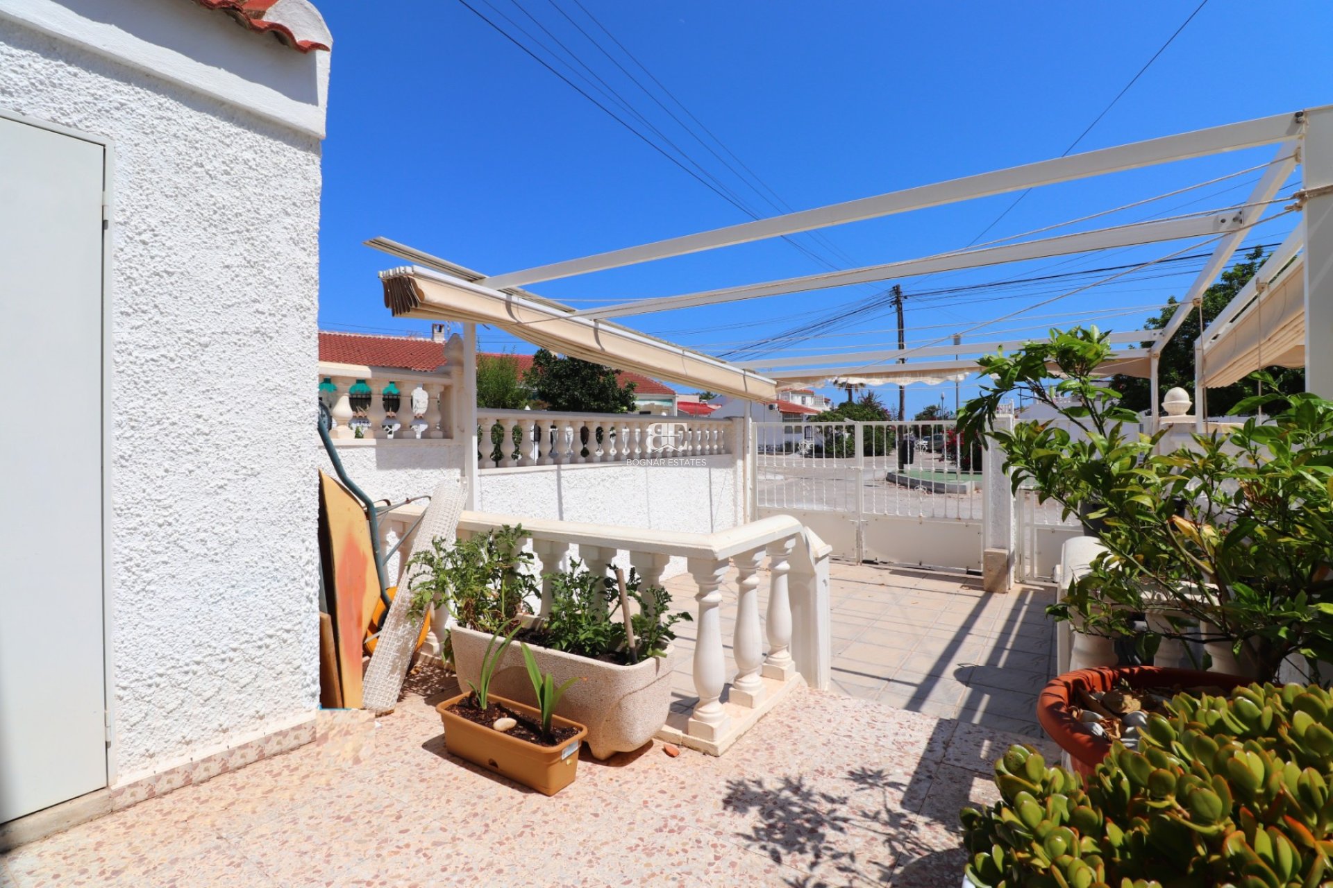 Wiederverkauf - Stadthaus -
Torrevieja - Torretas