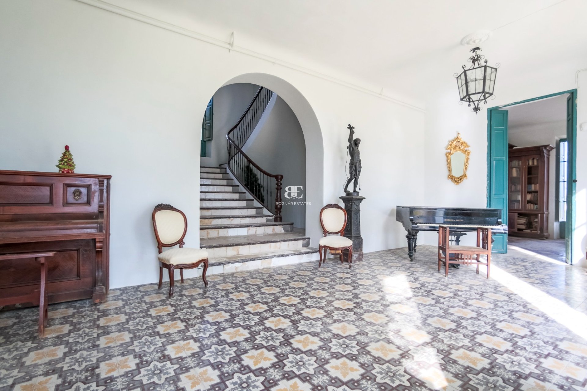 Wiederverkauf - Villa -
Alicante - Center