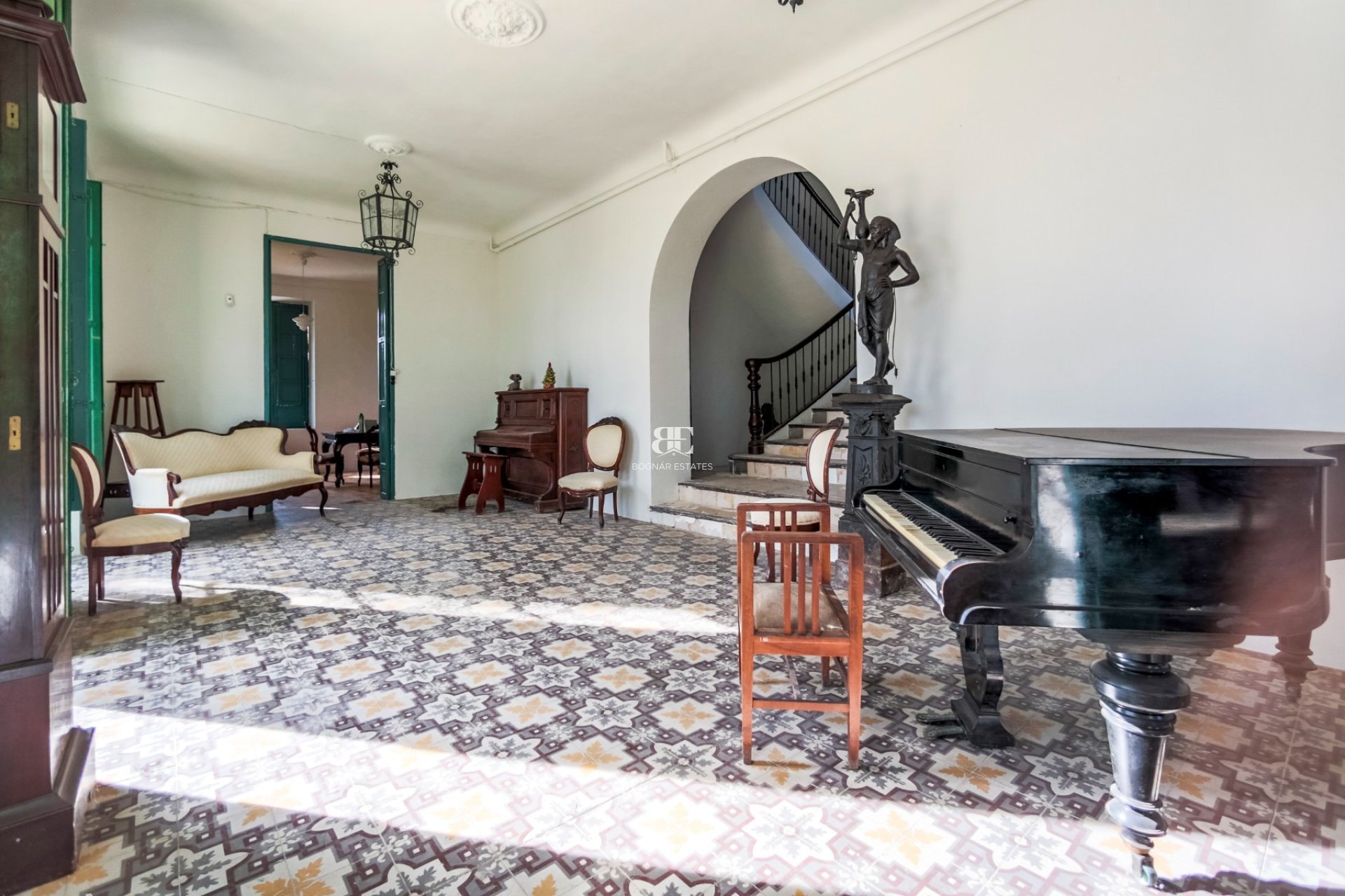 Wiederverkauf - Villa -
Alicante - Center