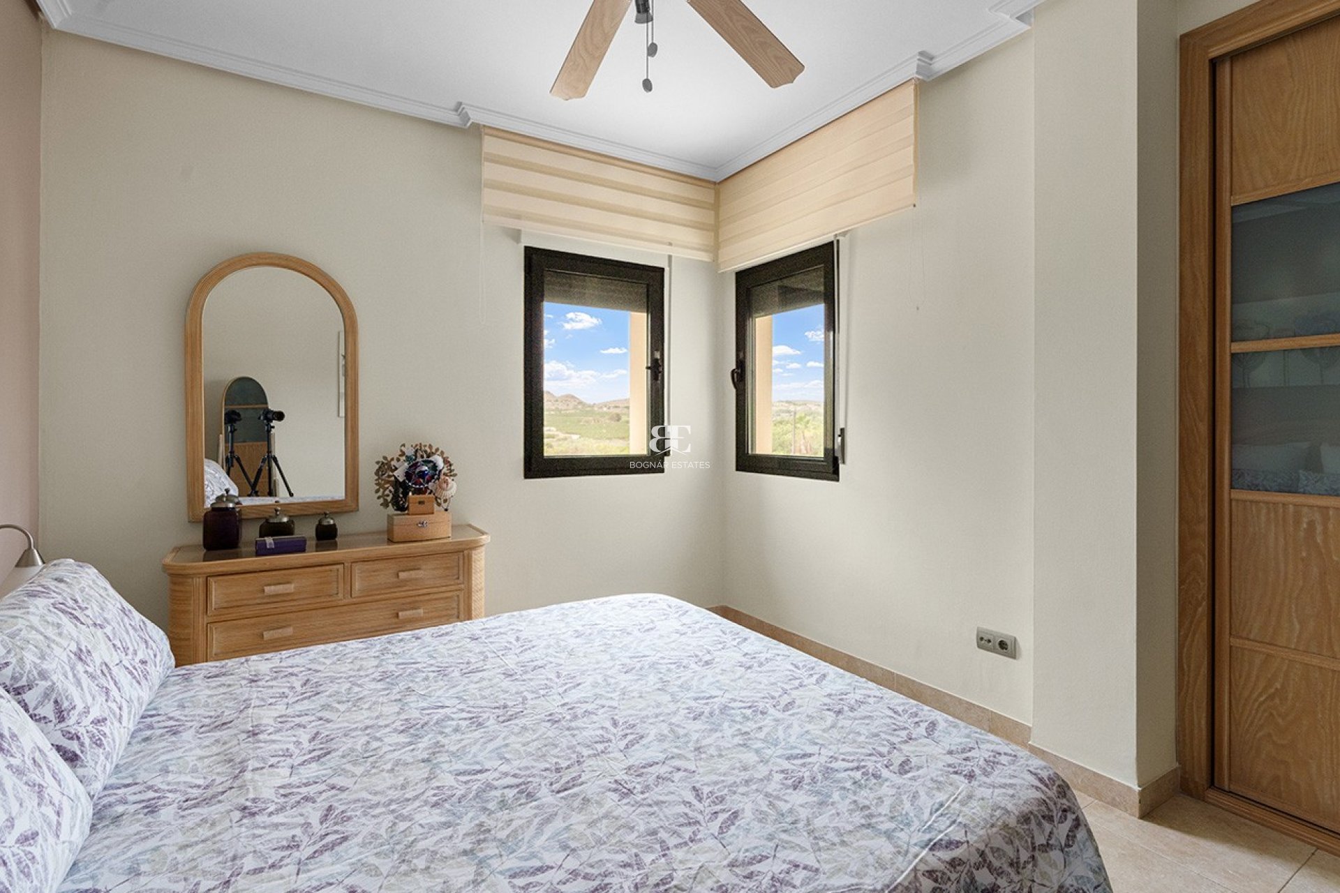 Wiederverkauf - Villa -
Alicante - Rebolledo