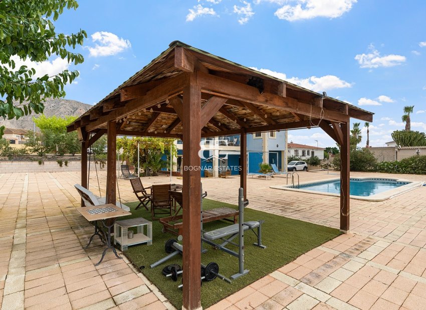 Wiederverkauf - Villa -
Alicante - Rebolledo