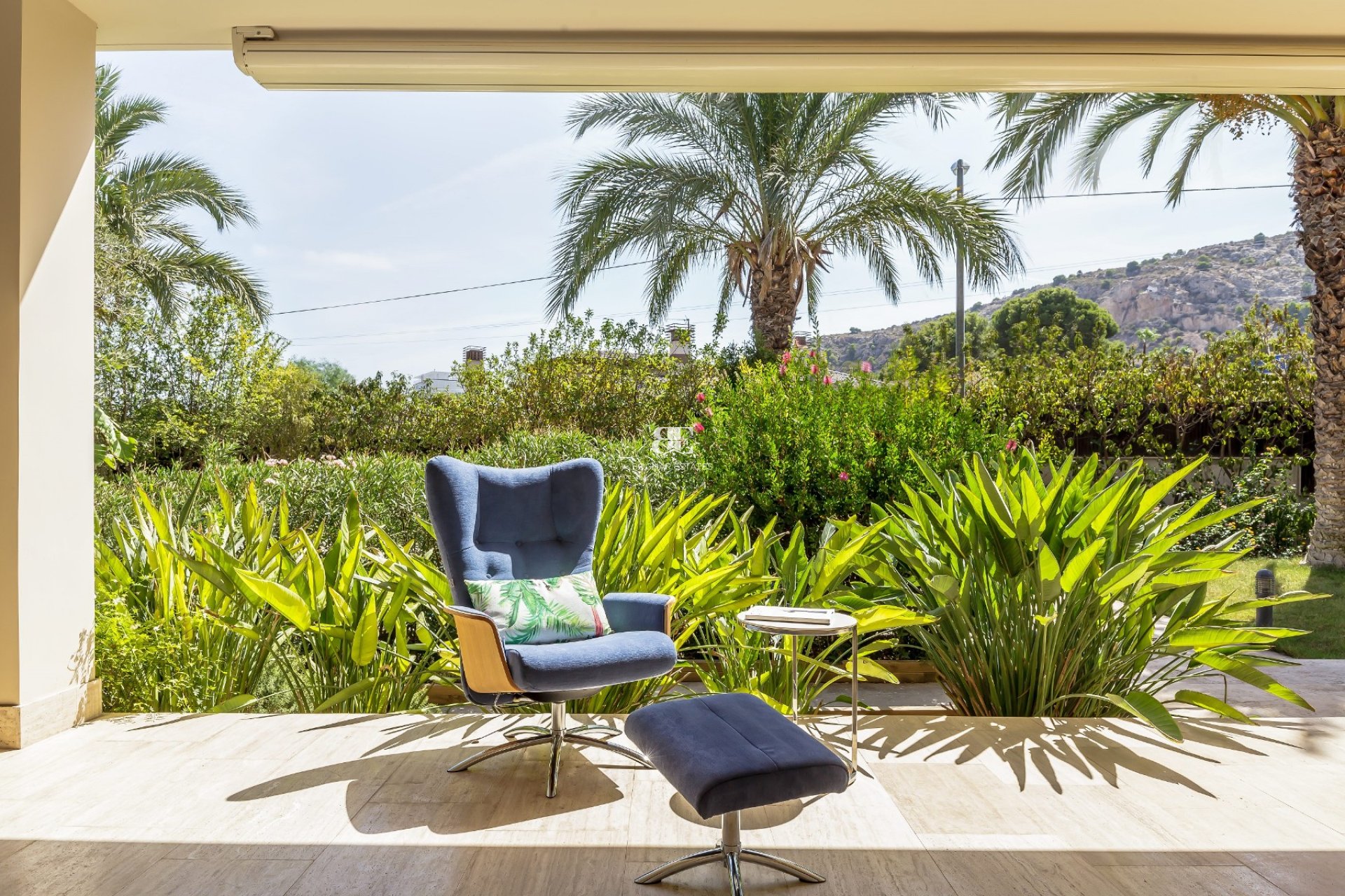 Wiederverkauf - Villa -
Alicante - Vistahermosa